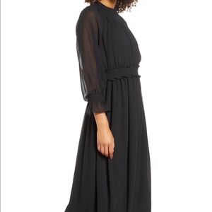 Chelsea28 Black Gothic Chiffon Midi Dress Small